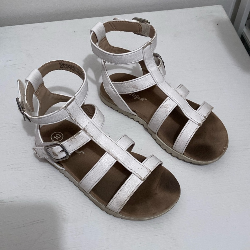 Cat & Jack size 10 white sandals, play condition. Velcro straps